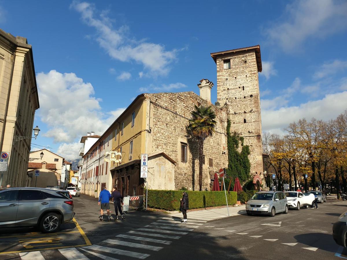 דירות בסאנו דל גראפה Vicolo J. Da Ponte - Bassano Centro Storico מראה חיצוני תמונה